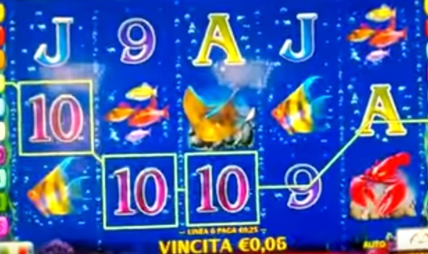 Screenshot of Dolphin's Pearl Online Slot Machine