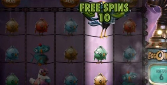 Screenshot of Eggomatic Online Slot Machine