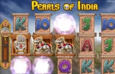 Screenshot of Pearls of India Online Slot Machine
