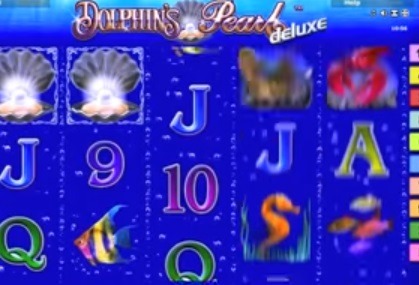 Screenshot of Dolphin's Pearl Deluxe Online Slot Machine